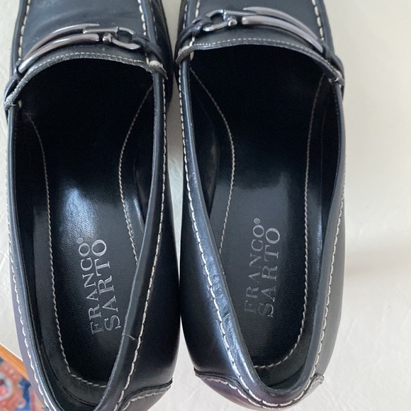 Franco Sarto black genuine leather heels with metal design. Made in Brazil. 9M - Picture 13 of 14